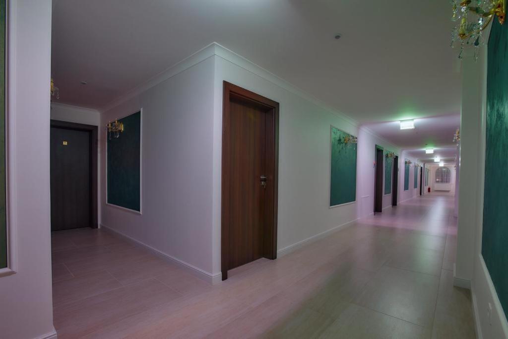 Hotel Imperium Botiz 外观 照片