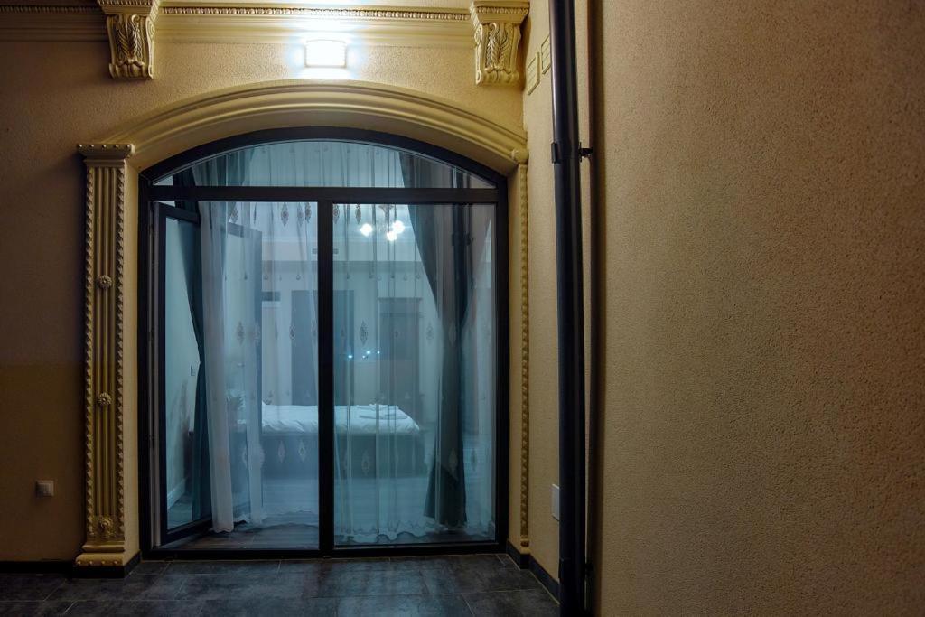 Hotel Imperium Botiz 外观 照片